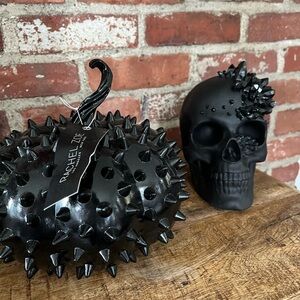 Rachel Zoe spiked black pumpkin skull with crystals coming out of its head nwt